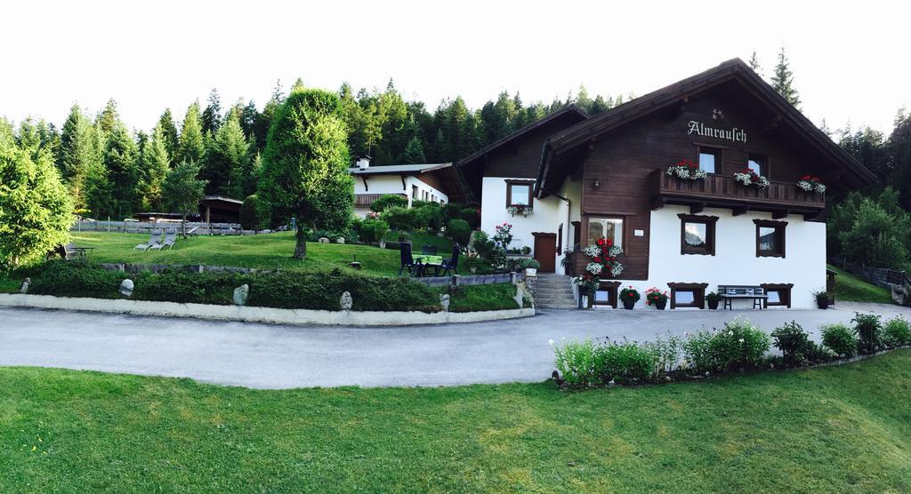 Haus Almrausch Hotel Seefeld in Tirol Exterior foto